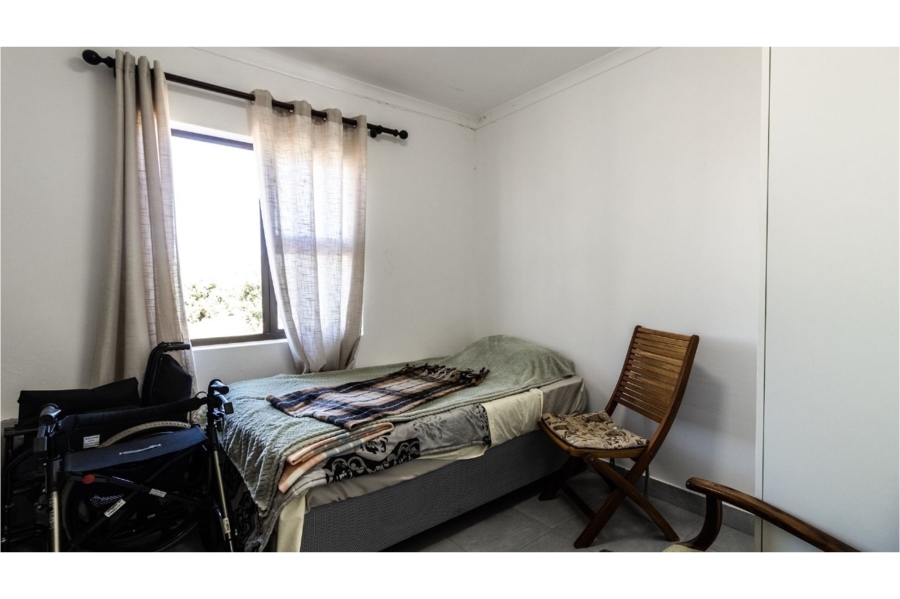 4 Bedroom Property for Sale in Hooikraal Western Cape
